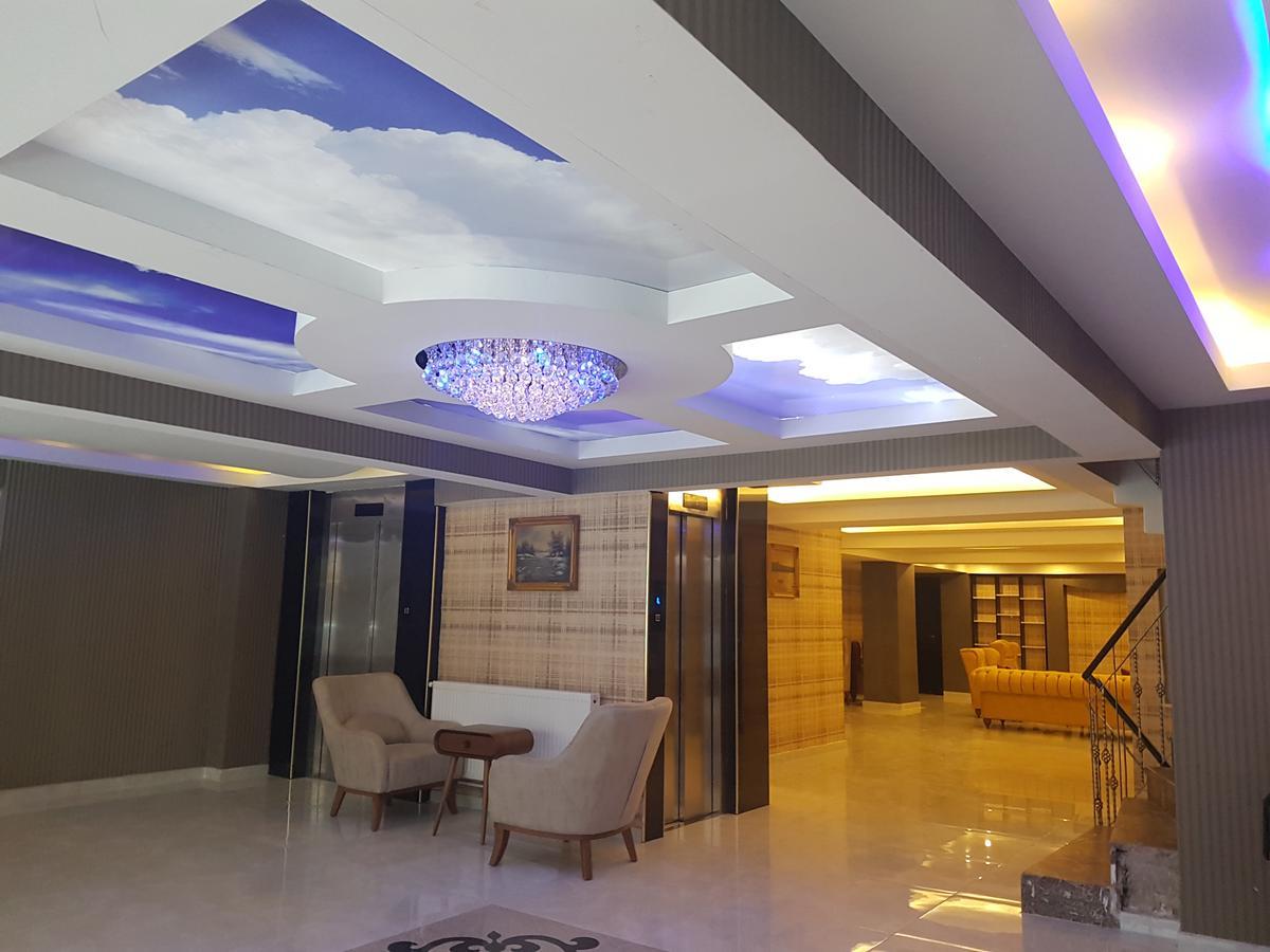 Madi Hotel