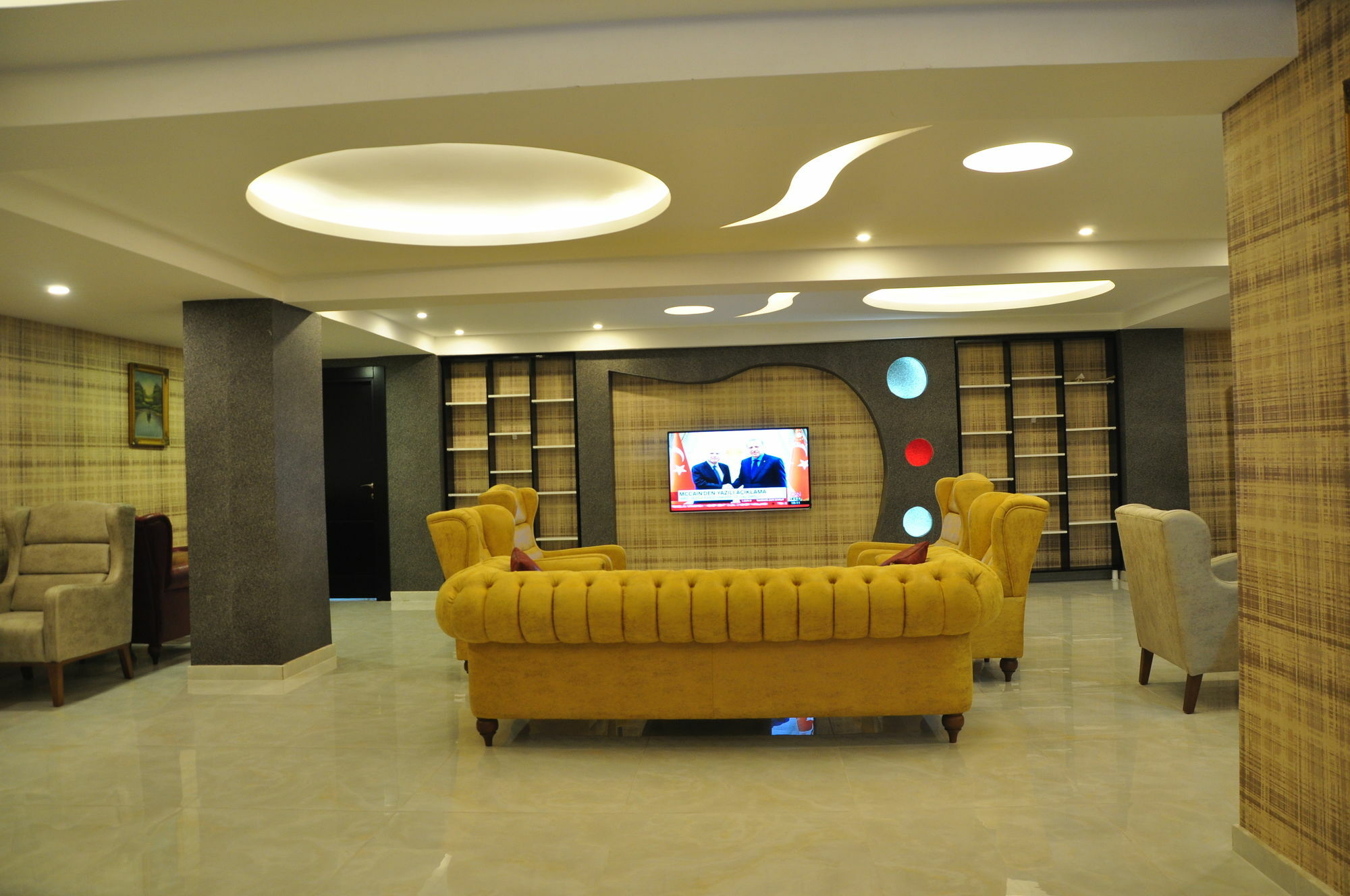 Madi Hotel 4*